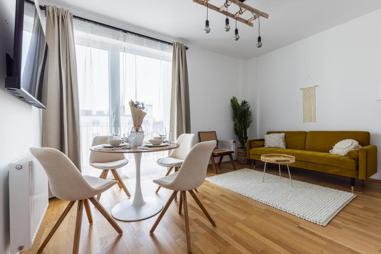 Bright Stylish Apartment With A Balcony In A Top Location Wenen Buitenkant foto