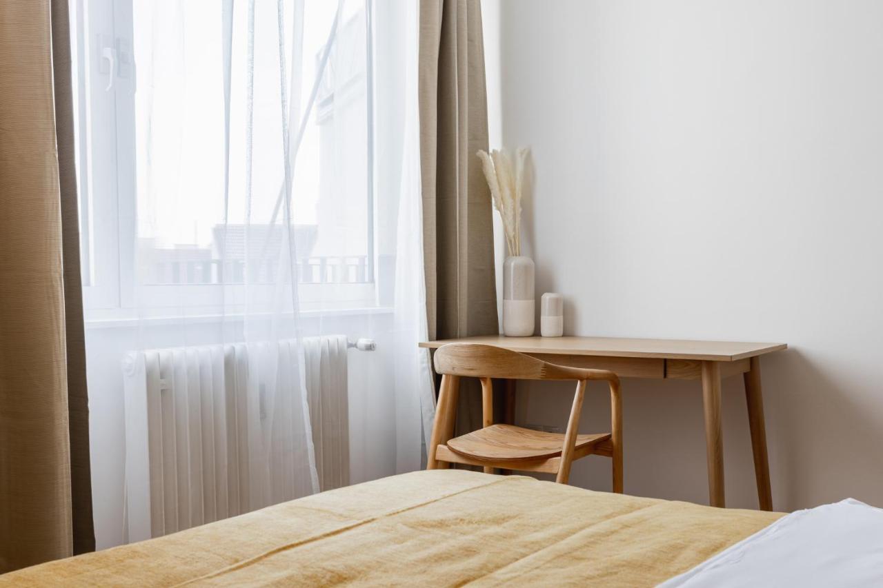 Bright Stylish Apartment With A Balcony In A Top Location Wenen Buitenkant foto