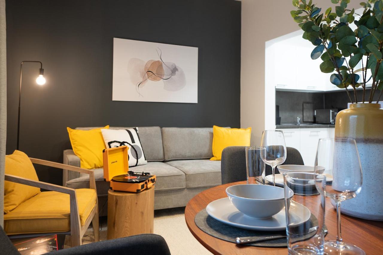Bright Stylish Apartment With A Balcony In A Top Location Wenen Buitenkant foto