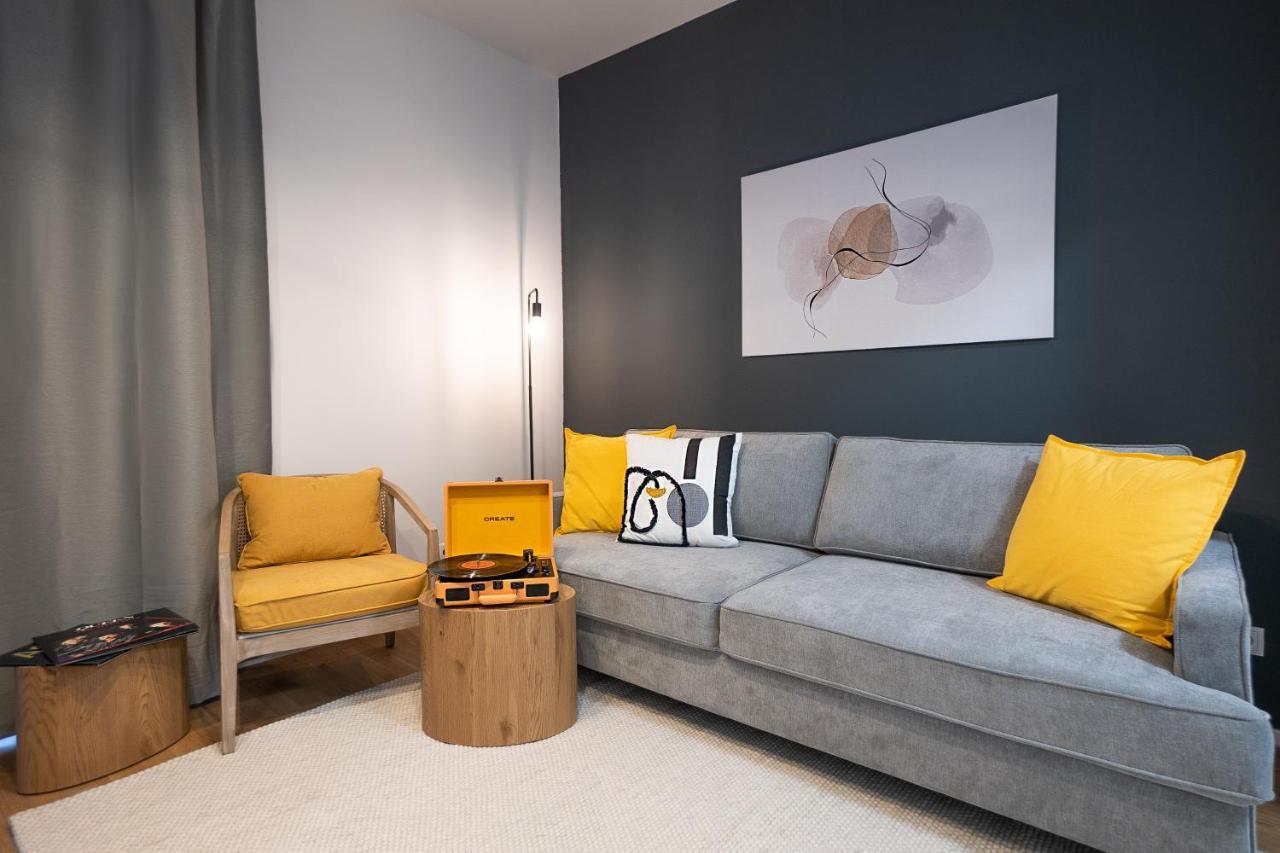 Bright Stylish Apartment With A Balcony In A Top Location Wenen Buitenkant foto